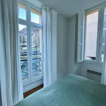 Daire Au Centre-ville Avec Parking Bagnères-de-Luchon